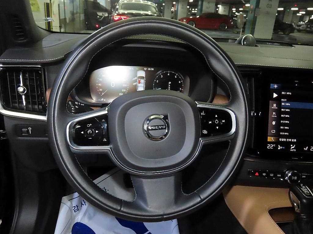 볼보 S90 T5 인스크립션 이미지 8
