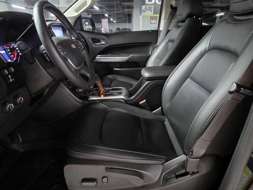 쉐보레 콜로라도 리얼 뉴 콜로라도 3.6 익스트림-X 4WD 이미지 8