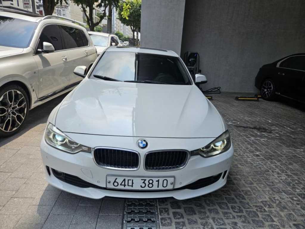 BMW 3시리즈 3시리즈 (F30) 320d 이미지 1