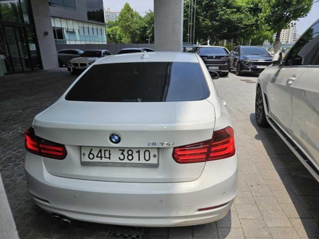 BMW 3시리즈 3시리즈 (F30) 320d 이미지 2