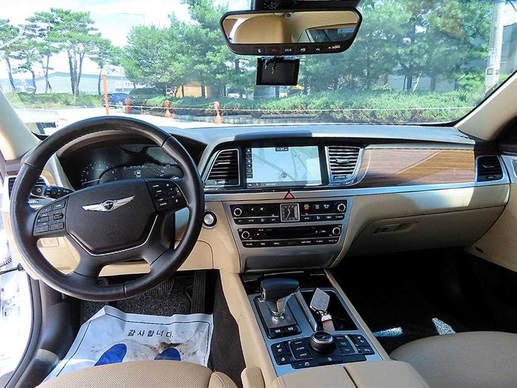 제네시스 G80 3.3 GDI AWD 프리미엄 럭셔리 이미지 7