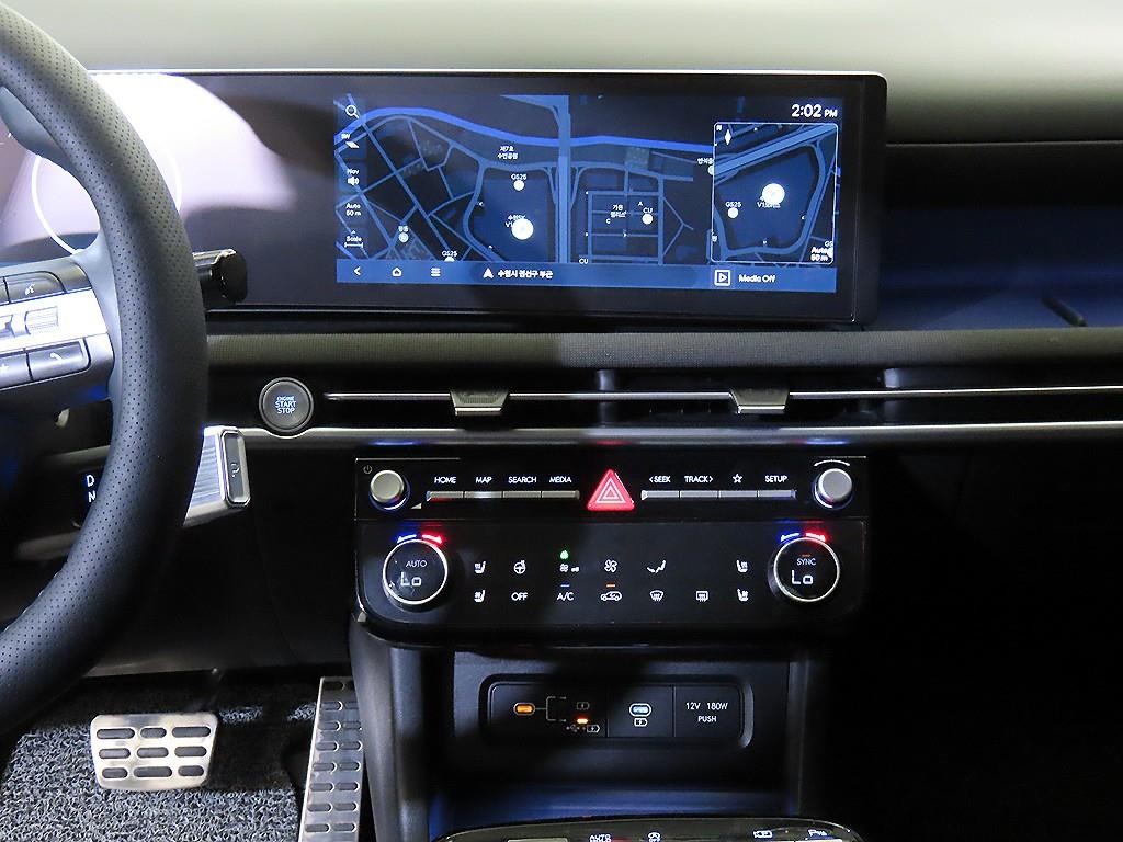 현대 투싼 더 뉴 투싼 (NX4) 가솔린 1.6 터보 2WD 인스퍼레이션 이미지 11