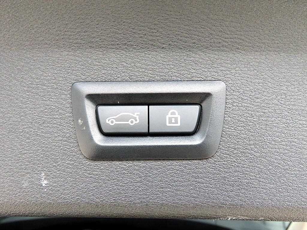 BMW X1 X1 (F48) xDrive 20i xLine 이미지 16
