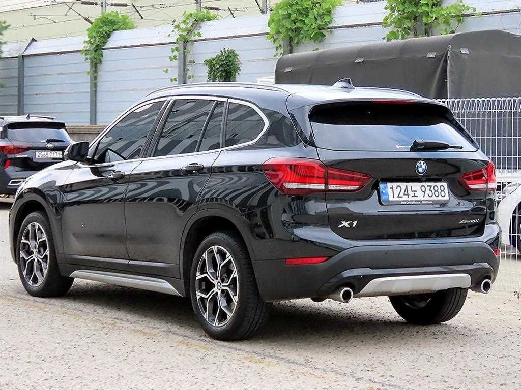 BMW X1 X1 (F48) xDrive 20i xLine 이미지 3