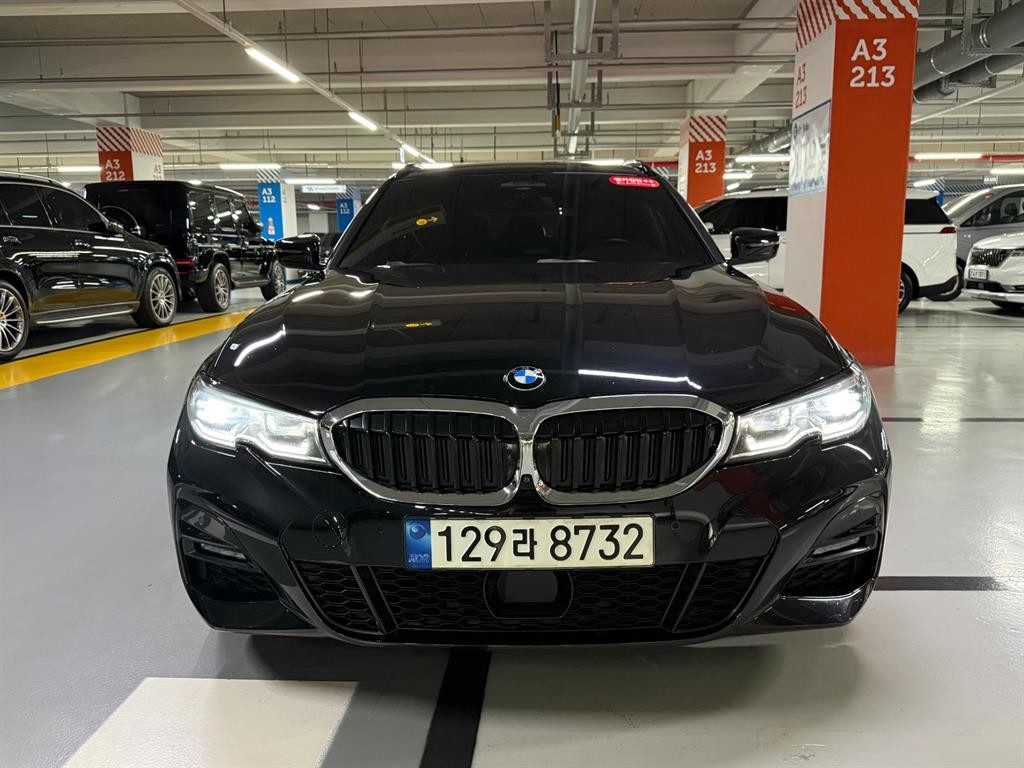 BMW 3시리즈 3시리즈 (G20) 320d 투어링 M 스포츠 이미지 1