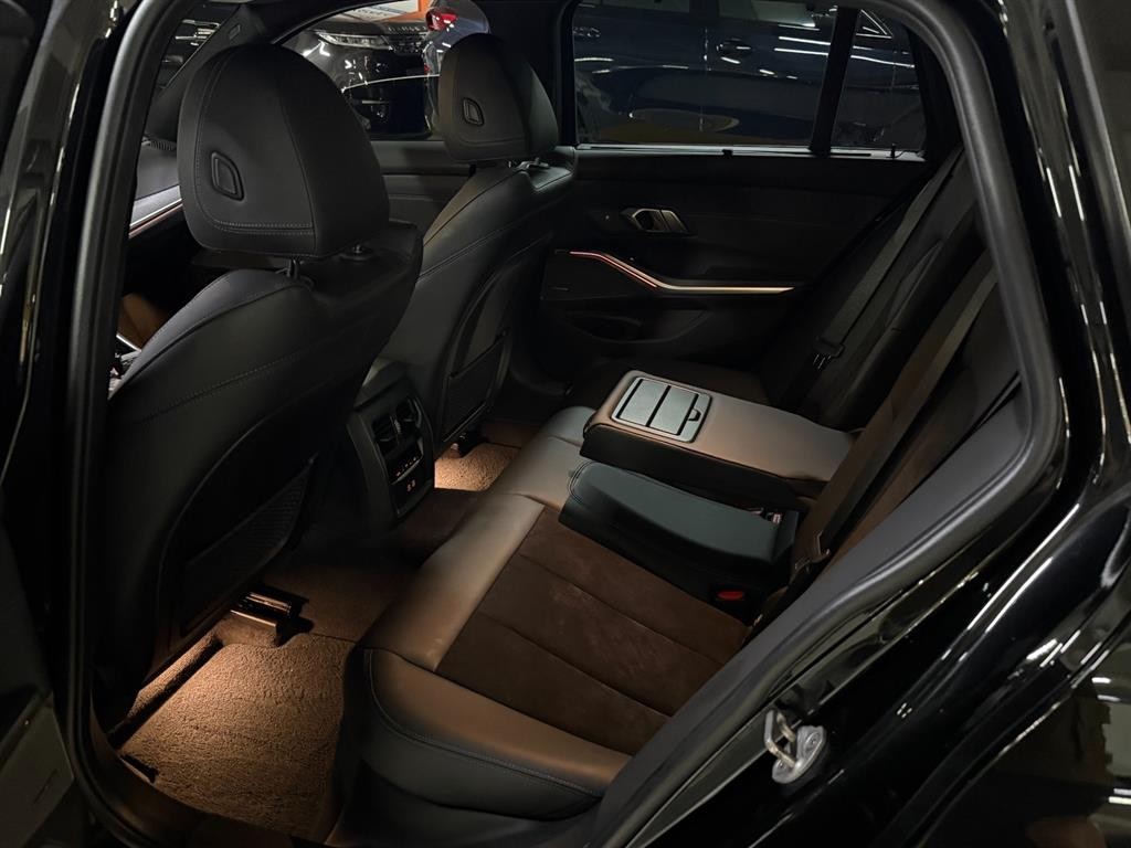 BMW 3시리즈 3시리즈 (G20) 320d 투어링 M 스포츠 이미지 12