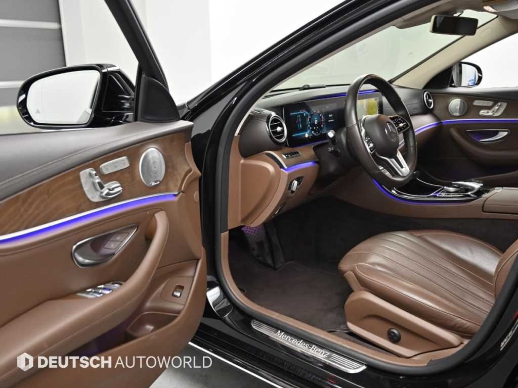 벤츠 E 클래스 E-클래스 W213 E300 4MATIC 익스클루시브 이미지 11