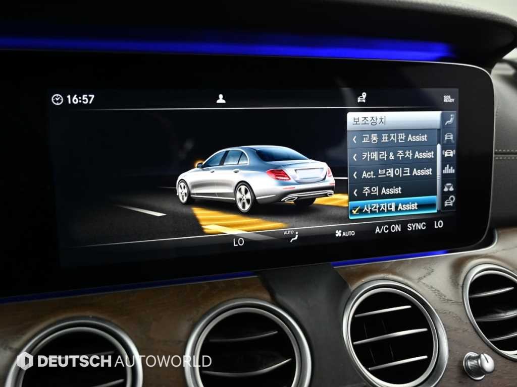 벤츠 E 클래스 E-클래스 W213 E300 4MATIC 익스클루시브 이미지 17