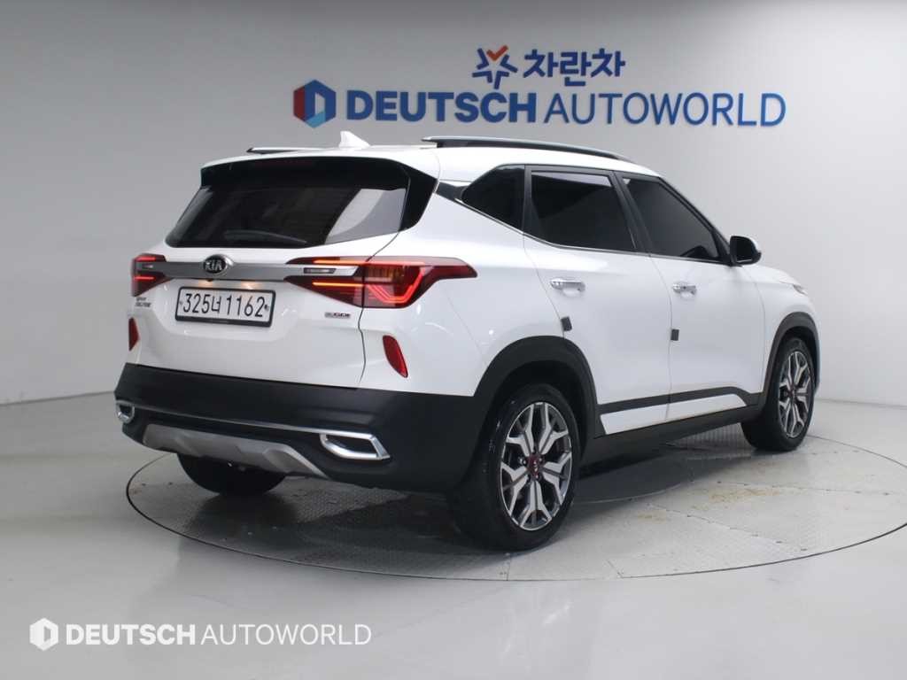 기아 셀토스 가솔린 1.6 터보 2WD 노블레스 이미지 2