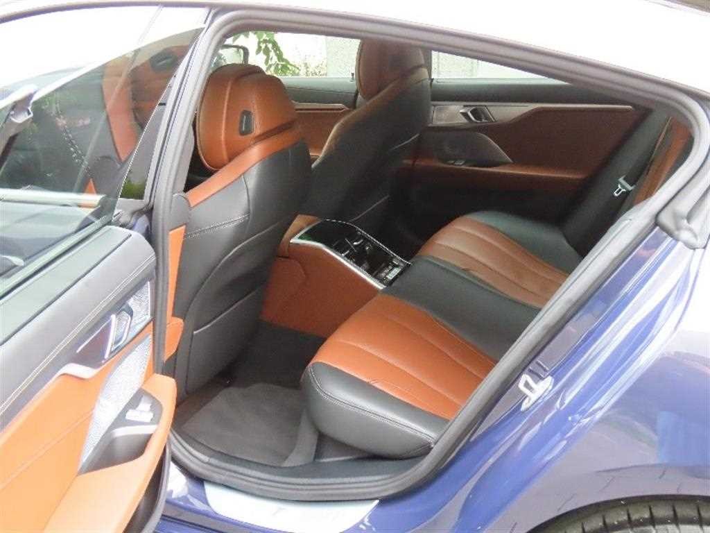 BMW 8시리즈 8시리즈 (G15) M850i xDrive 그란 쿠페 이미지 14