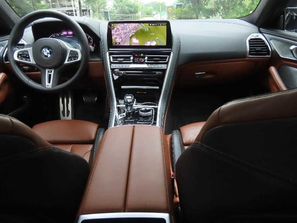 BMW 8시리즈 8시리즈 (G15) M850i xDrive 그란 쿠페 이미지 15