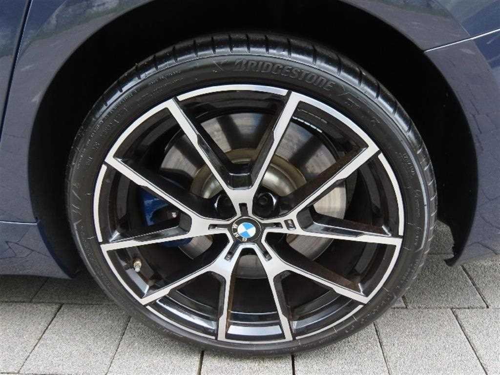 BMW 8시리즈 8시리즈 (G15) M850i xDrive 그란 쿠페 이미지 17