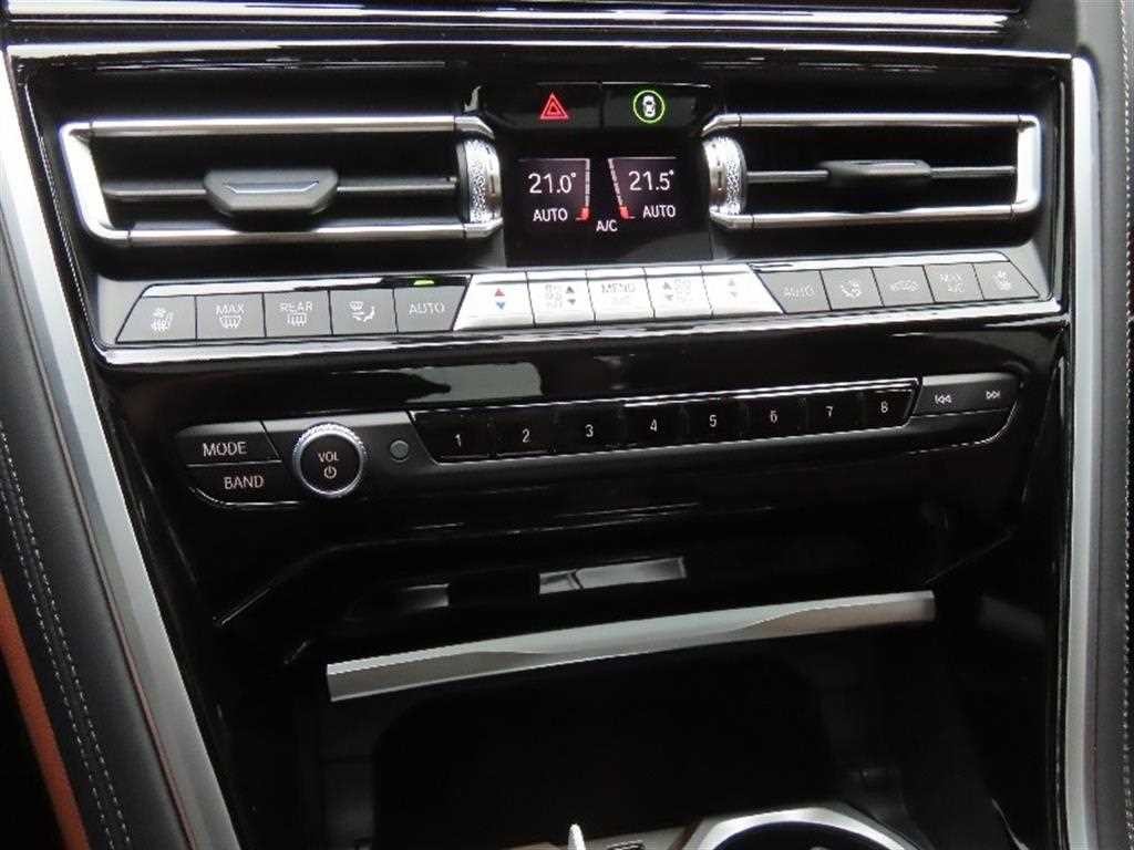 BMW 8시리즈 8시리즈 (G15) M850i xDrive 그란 쿠페 이미지 7