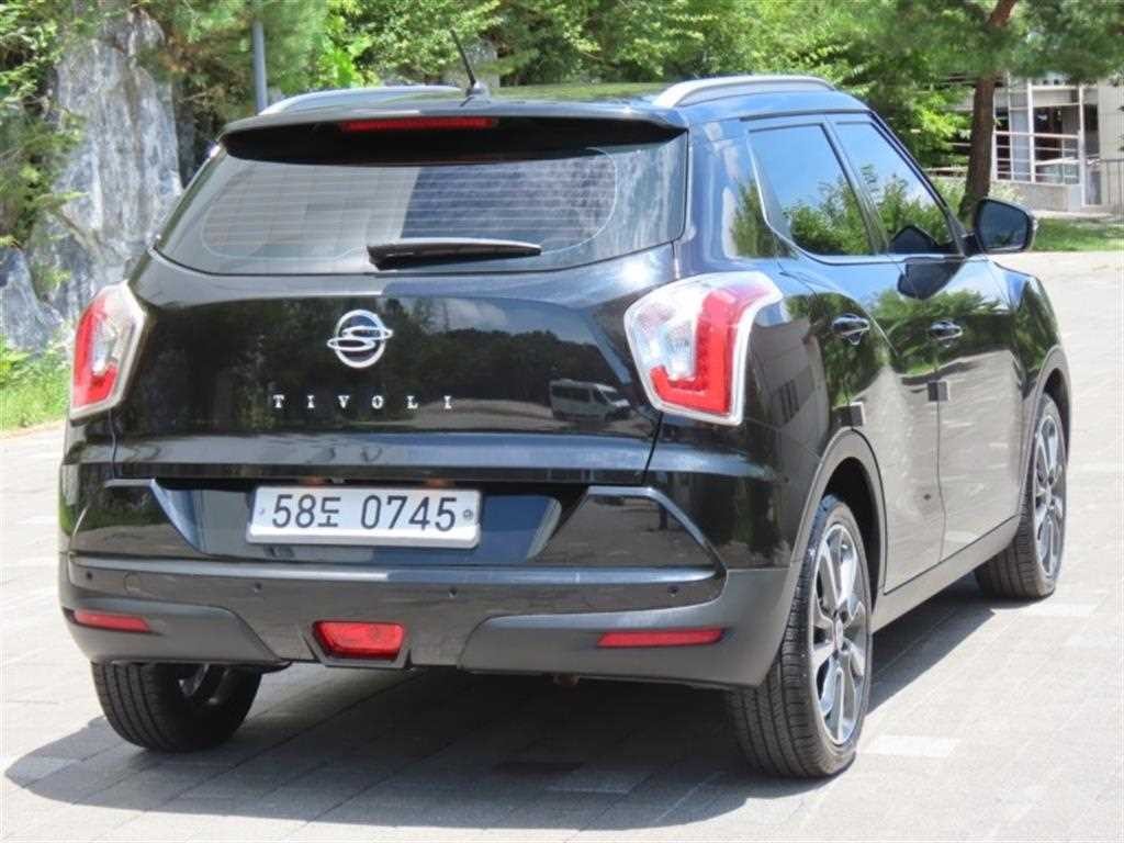 KG모빌리티(쌍용) 티볼리 가솔린 2WD 1.6 VX 이미지 3