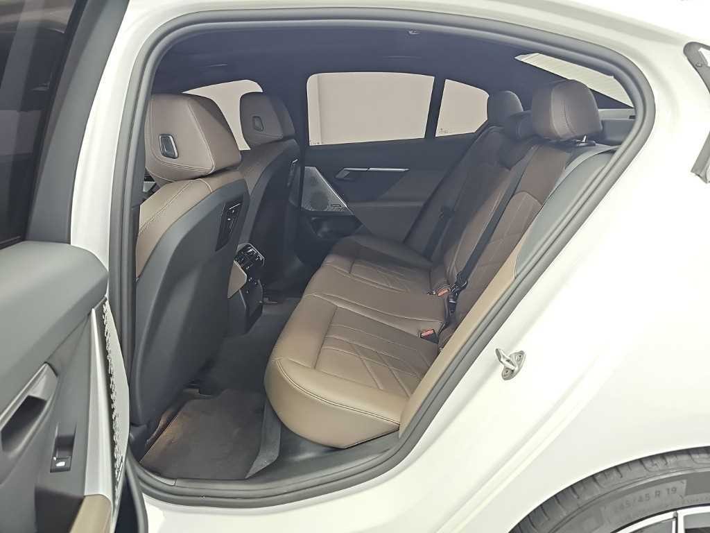 BMW 5시리즈 5시리즈 (G60) 523d M 스포츠 이미지 12