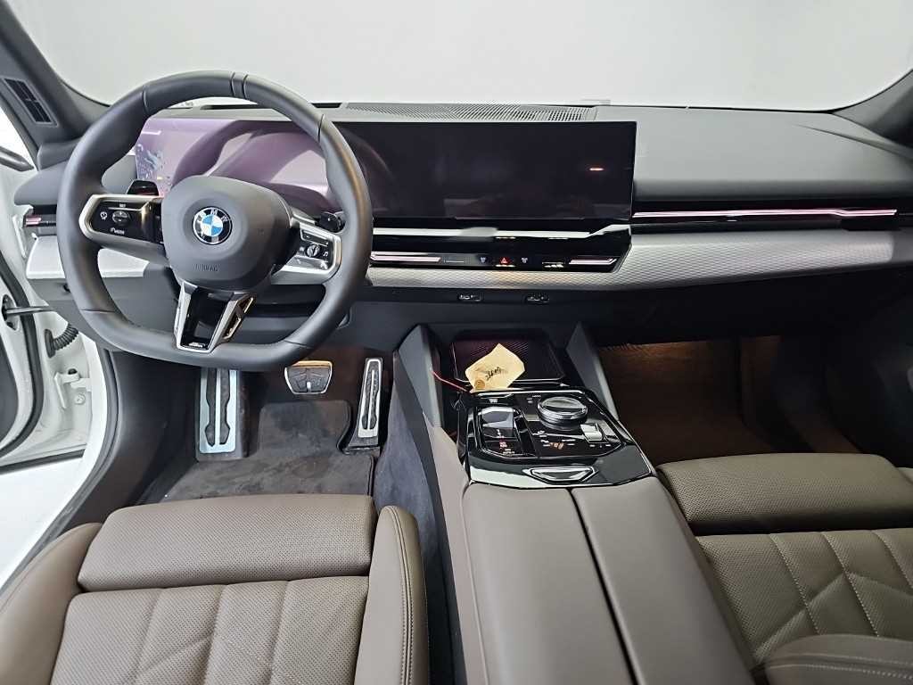 BMW 5시리즈 5시리즈 (G60) 523d M 스포츠 이미지 7