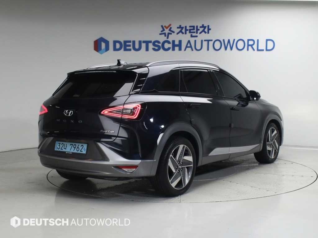 현대 넥쏘 프리미엄 이미지 2