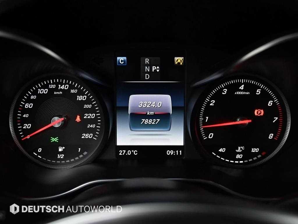벤츠 C 클래스 C클래스 W205 C200 쿠페 이미지 8