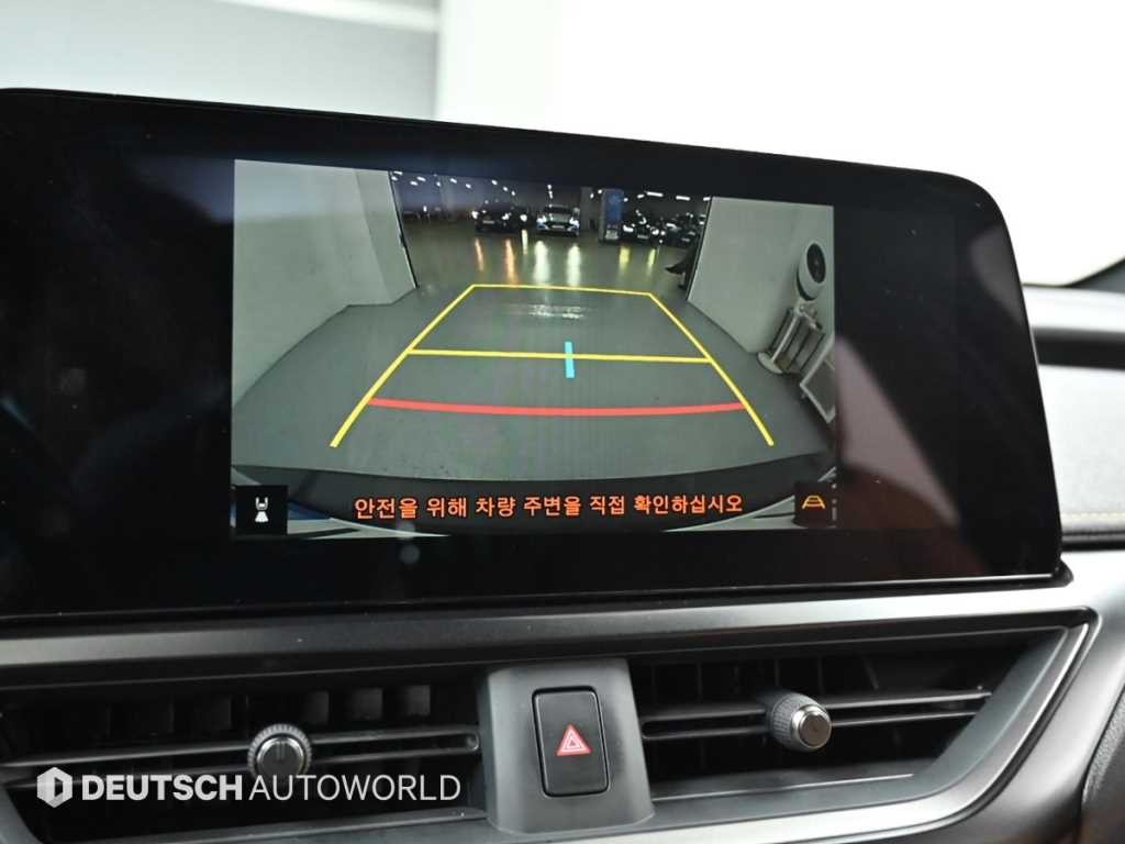 렉서스 UX UX 300h 2.0 이미지 15