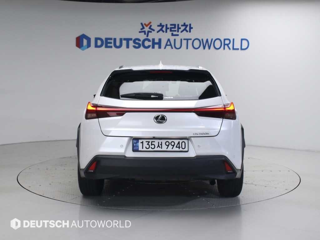 렉서스 UX UX 300h 2.0 이미지 4