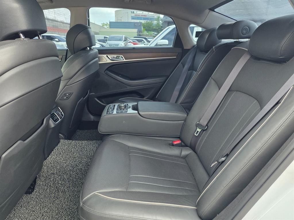 제네시스 G80 3.3 GDI AWD 프레스티지 이미지 10