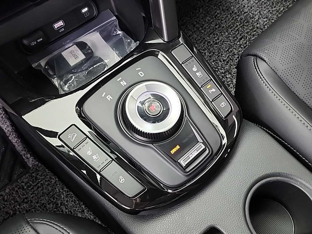 기아 셀토스 더 뉴 셀토스 가솔린 2.0 2WD 프레스티지 이미지 8