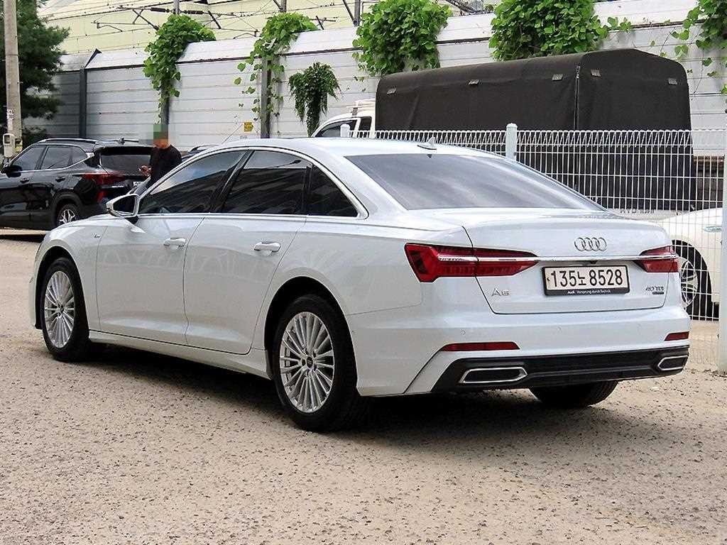 아우디 A6 A6 (C8) 40 TDI 콰트로 프리미엄 이미지 3
