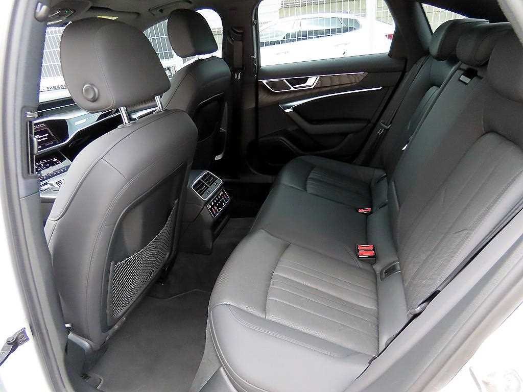아우디 A6 A6 (C8) 40 TDI 콰트로 프리미엄 이미지 6