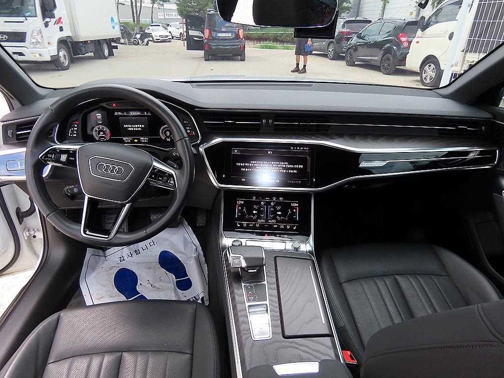 아우디 A6 A6 (C8) 40 TDI 콰트로 프리미엄 이미지 7