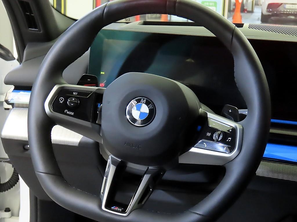 BMW 5시리즈 5시리즈 (G60) 520i M 스포츠 이미지 8