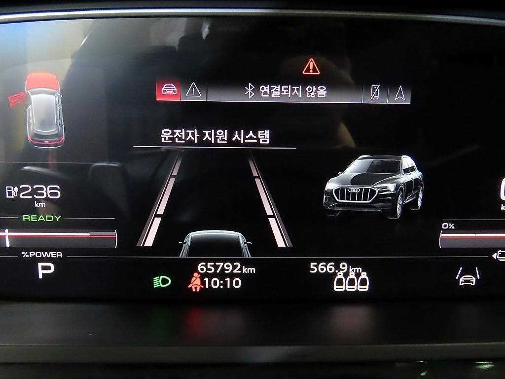아우디 e-트론 S 이미지 9