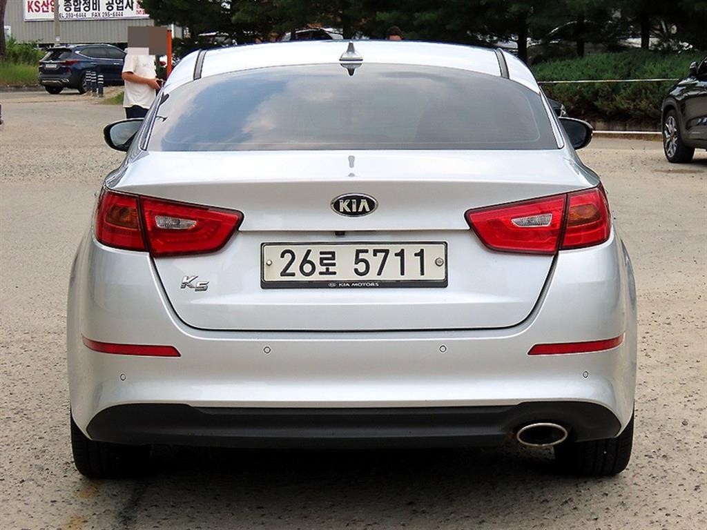 기아 K5 더 뉴 K5 2.0 프레스티지 이미지 4