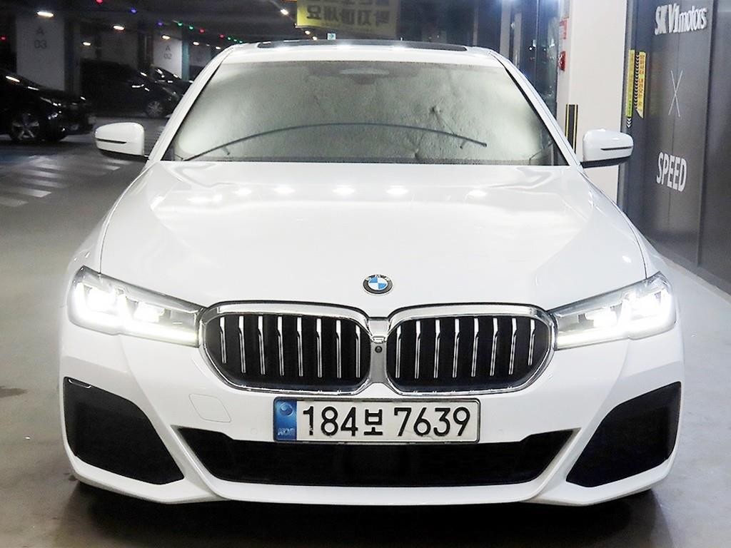 BMW 5시리즈 5시리즈 (G30) 523d M 스포츠 이미지 2