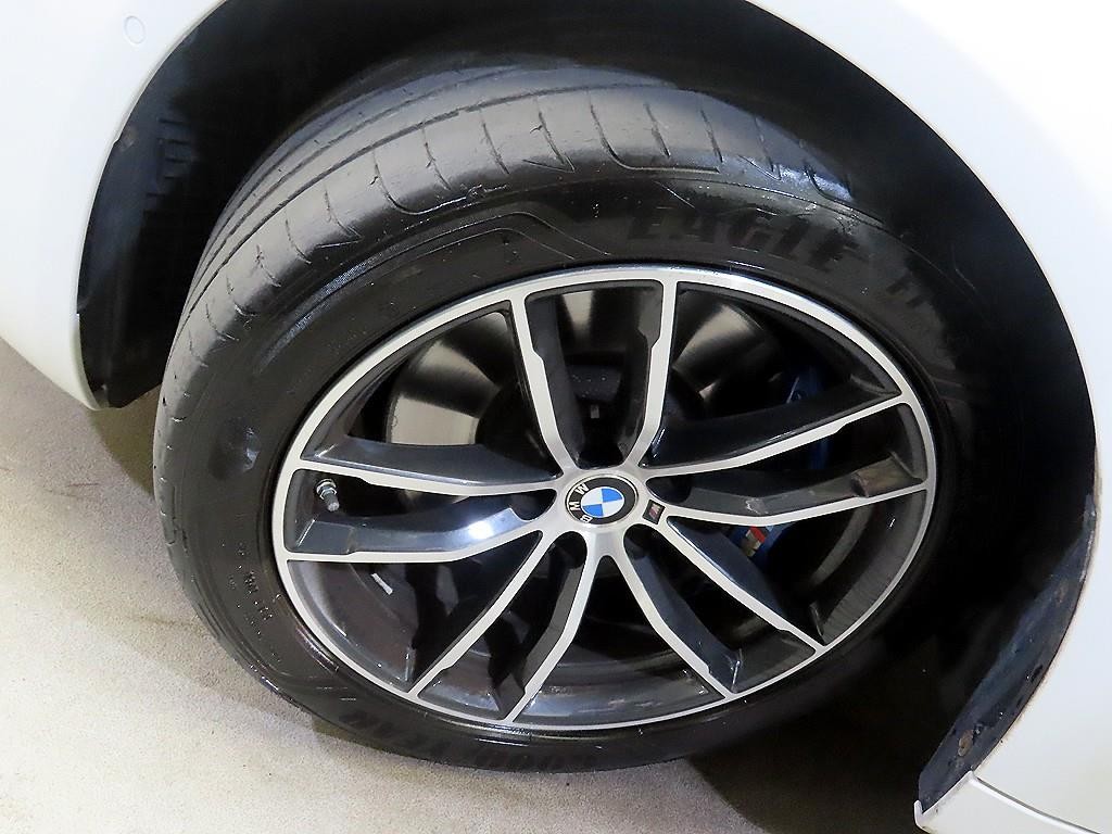 BMW 5시리즈 5시리즈 (G30) 523d M 스포츠 이미지 20
