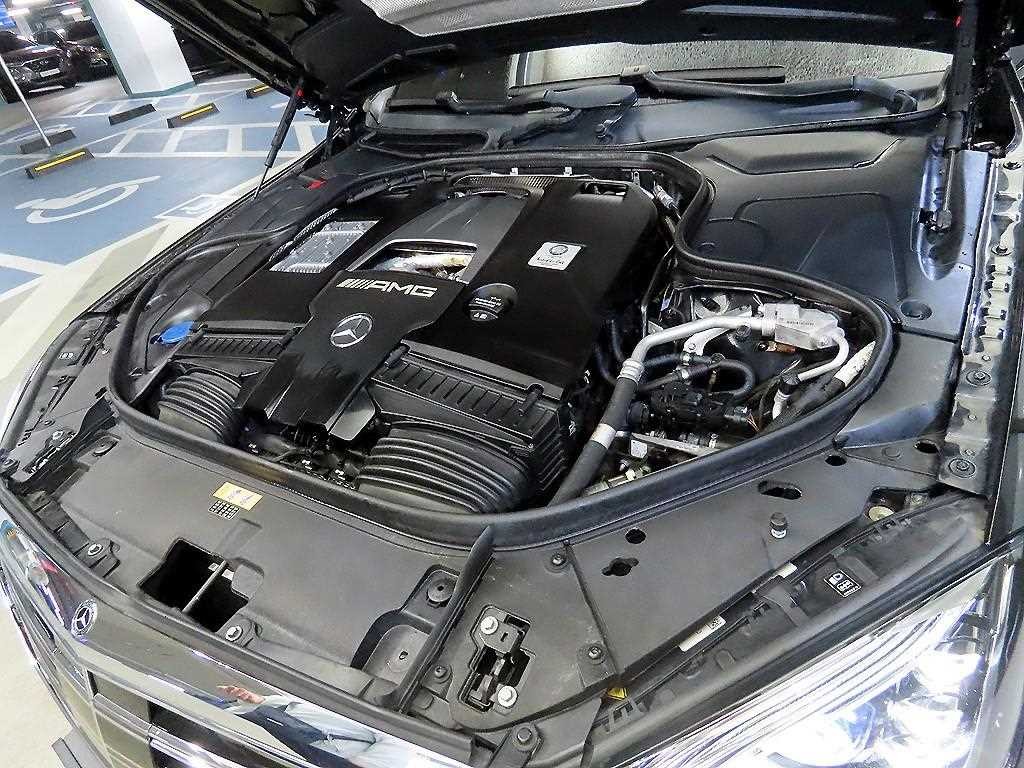 벤츠 S 클래스 S클래스-W222 S 63 AMG 4MATIC + 이미지 19
