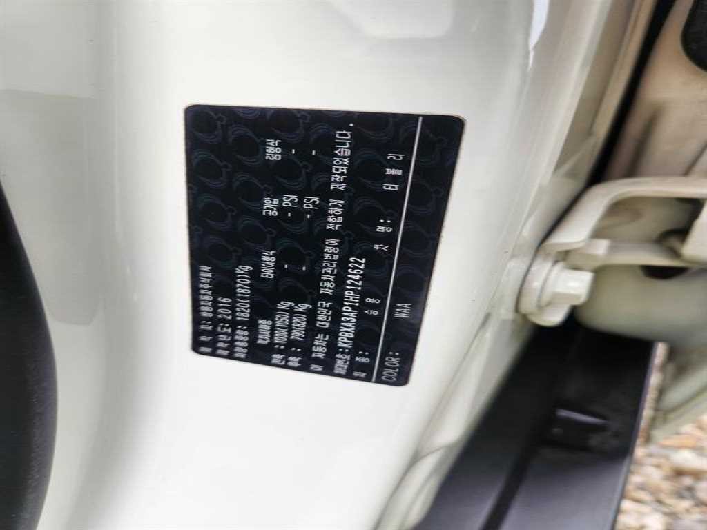 KG모빌리티(쌍용) 티볼리 디젤 4WD 1.6 TX 이미지 18
