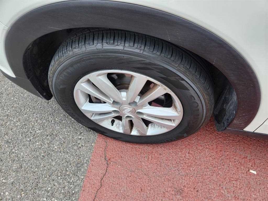 KG모빌리티(쌍용) 티볼리 디젤 4WD 1.6 TX 이미지 20