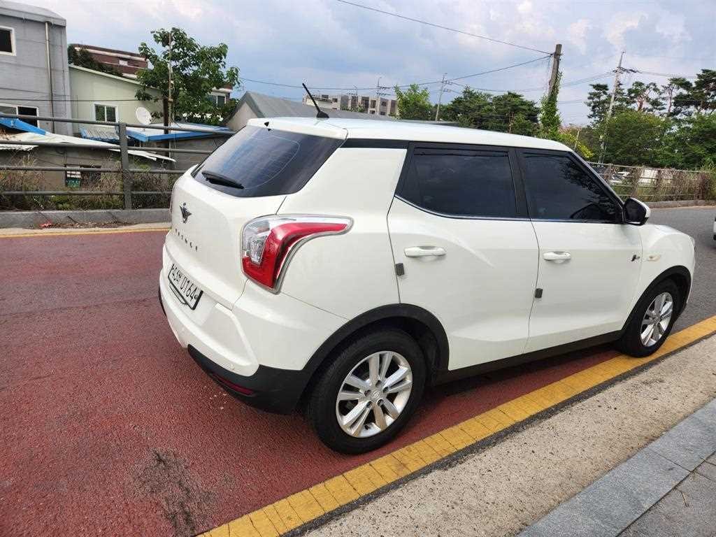 KG모빌리티(쌍용) 티볼리 디젤 4WD 1.6 TX 이미지 4