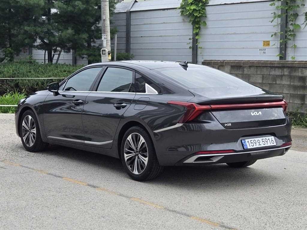 기아 K8 2.5 2WD 노블레스 라이트 이미지 3
