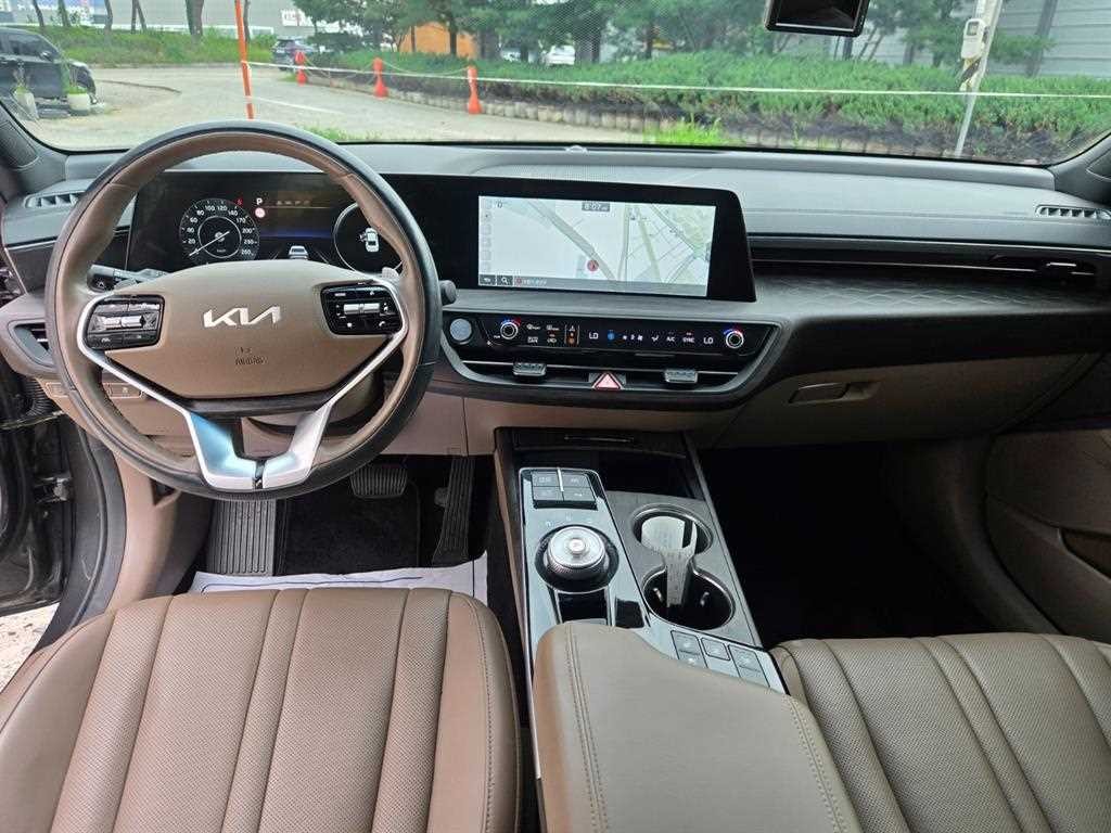 기아 K8 2.5 2WD 노블레스 라이트 이미지 7