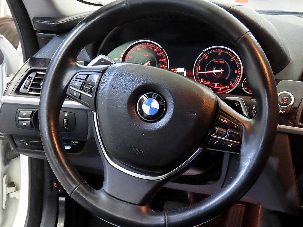 BMW 6시리즈 6시리즈 (F12) 640 그란쿠페 d xDrive 그란쿠페 이미지 8