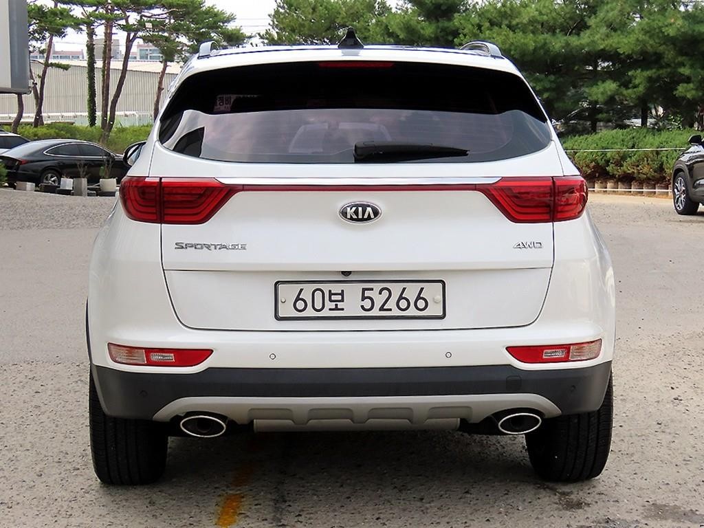기아 스포티지 스포티지 4세대 (QL) 디젤 2.0 4WD 노블레스 스페셜 이미지 4