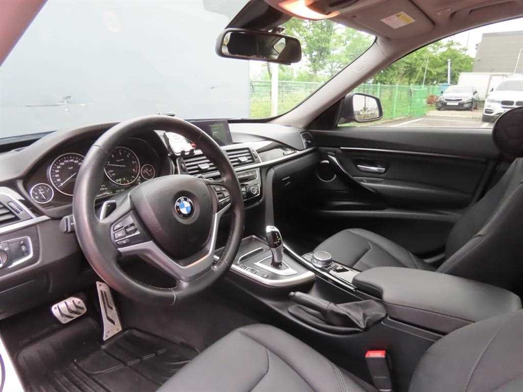 BMW 그란투리스모 3시리즈 GT (F34) GT 320D 이미지 14