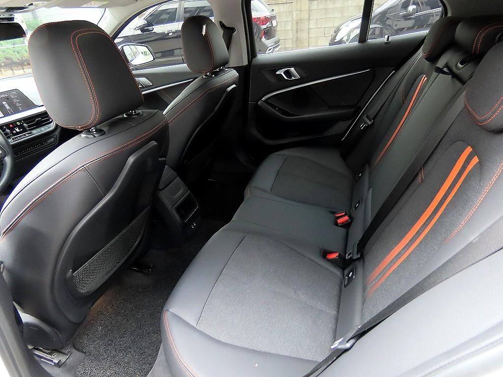 BMW 1시리즈 1시리즈 (F40) 118d M 스포츠 이미지 6