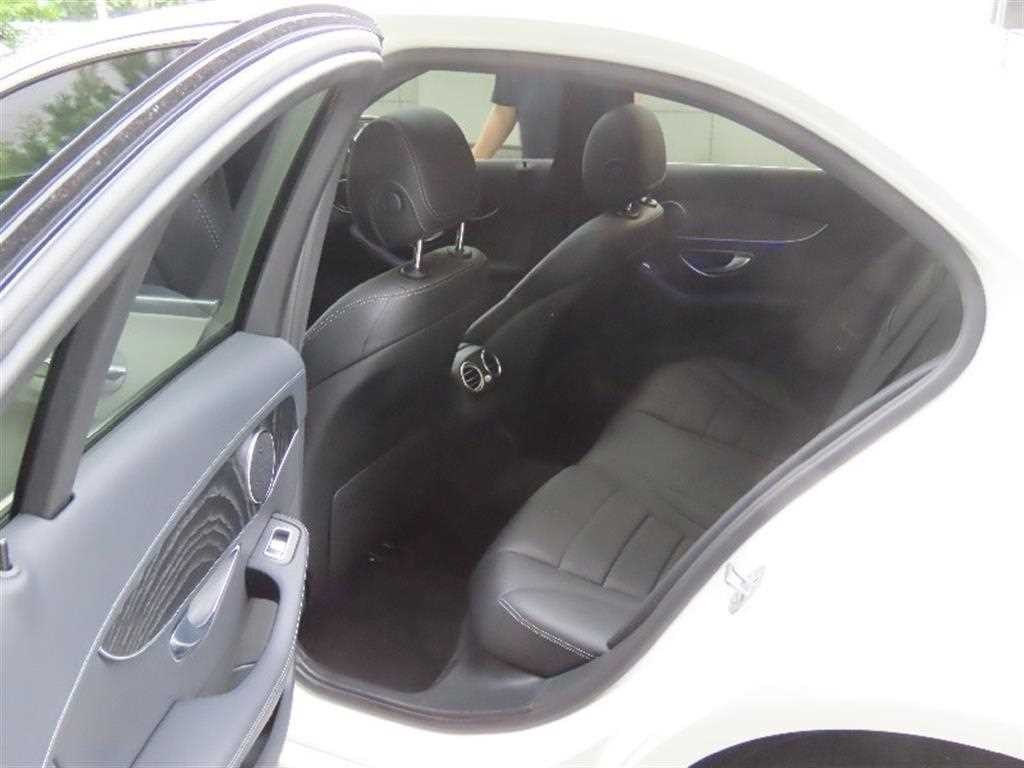 벤츠 C 클래스 C클래스 W205 C220 d 4MATIC 이미지 14