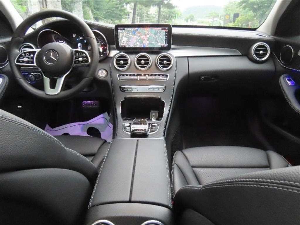 벤츠 C 클래스 C클래스 W205 C220 d 4MATIC 이미지 15
