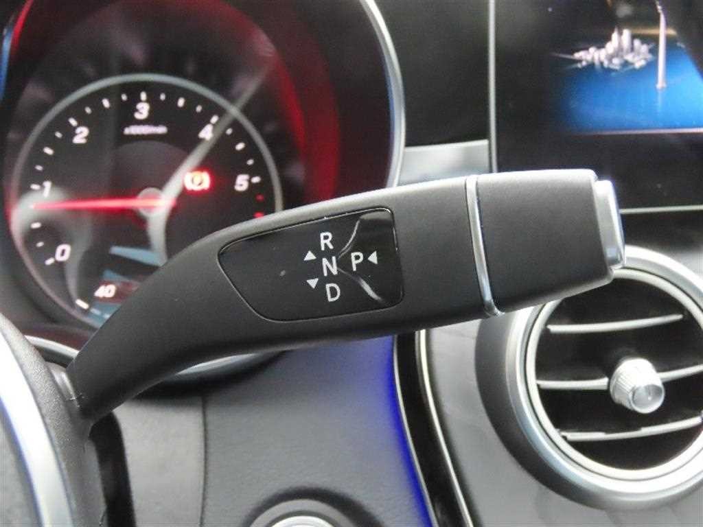 벤츠 C 클래스 C클래스 W205 C220 d 4MATIC 이미지 6