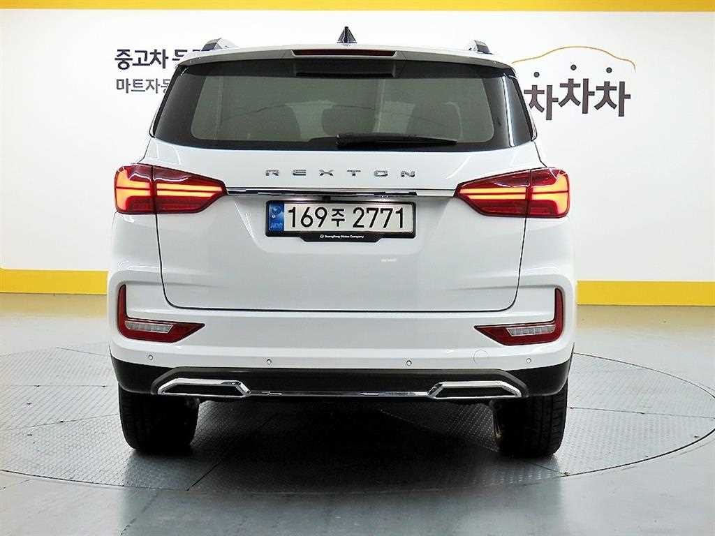 KG모빌리티(쌍용) 렉스턴 올 뉴 렉스턴 (Y450) 디젤 2.2 4WD 마스터 이미지 3