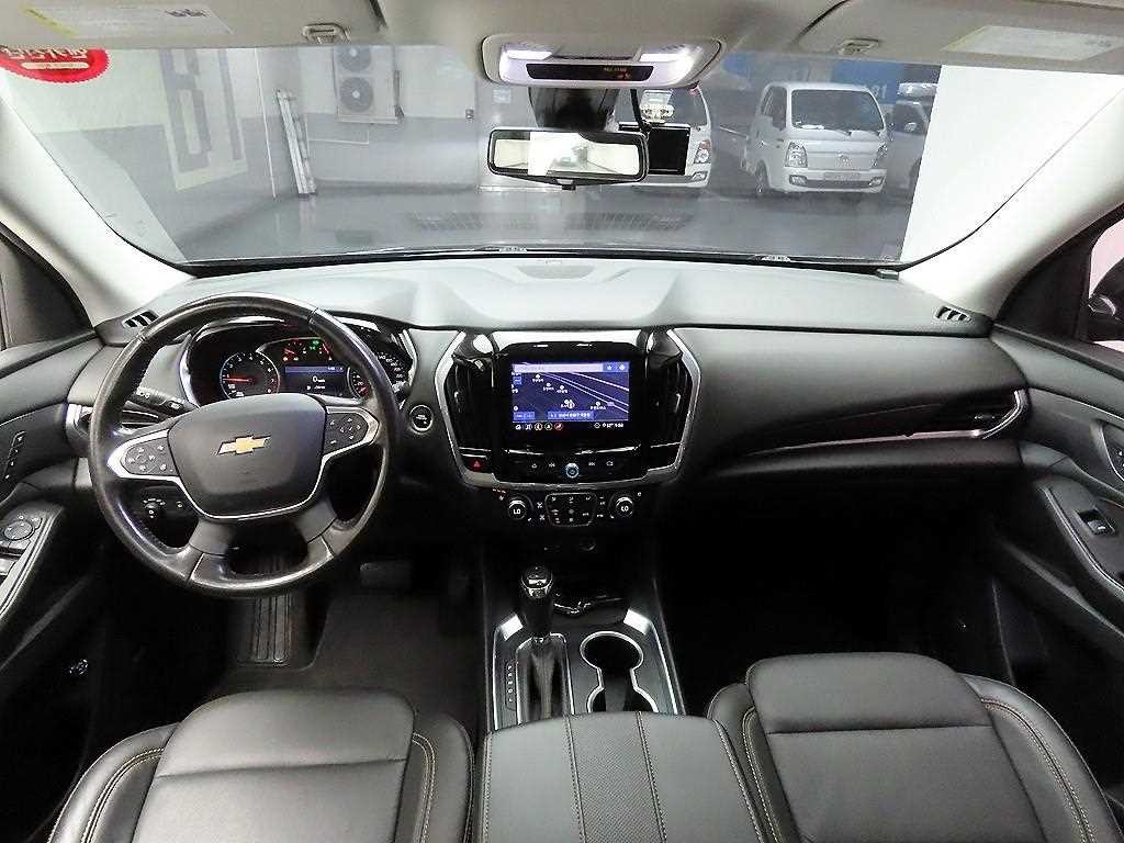 쉐보레 트래버스 3.6 AWD 프리미어 이미지 8
