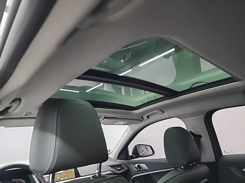 BMW 1시리즈 1시리즈 (F40) 120i 스포츠 이미지 13